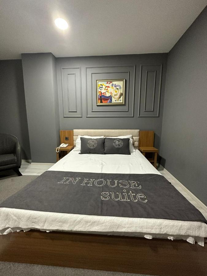 In House Suite Istanbul Exterior photo