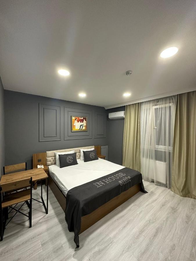 In House Suite Istanbul Exterior photo